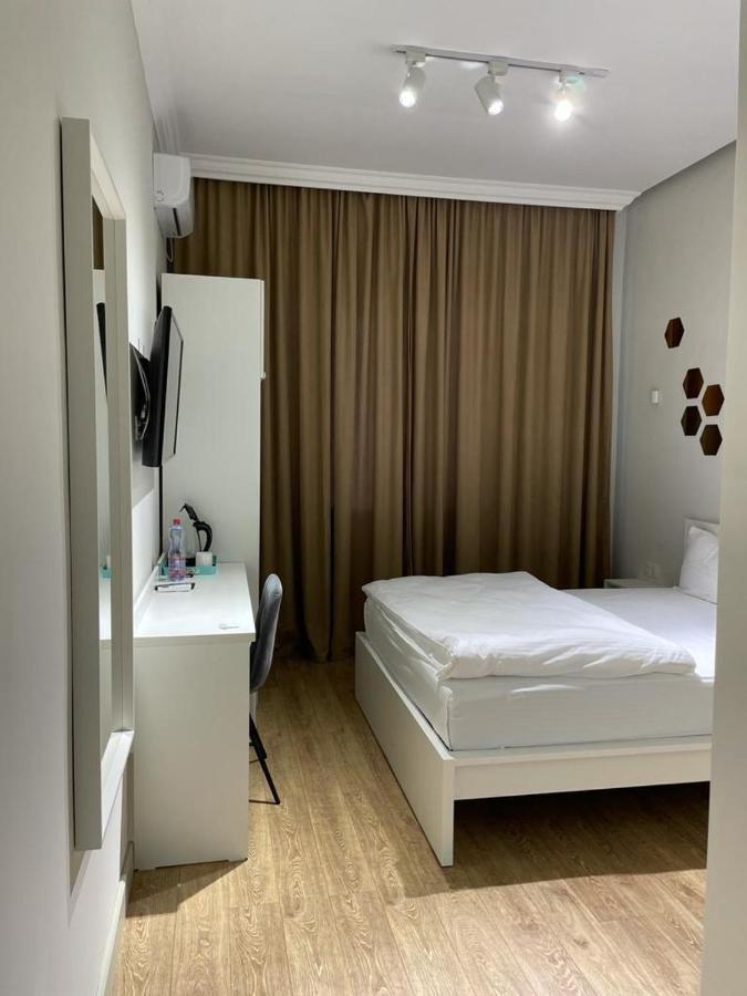Sb River Hotels Atyraū Dış mekan fotoğraf