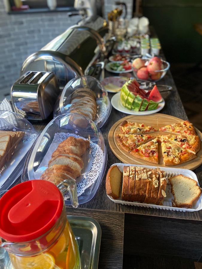 Sb River Hotels Atyraū Dış mekan fotoğraf