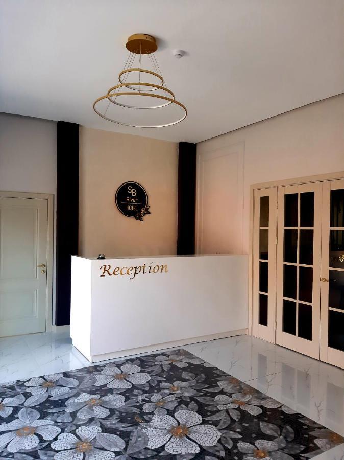 Sb River Hotels Atyraū Dış mekan fotoğraf