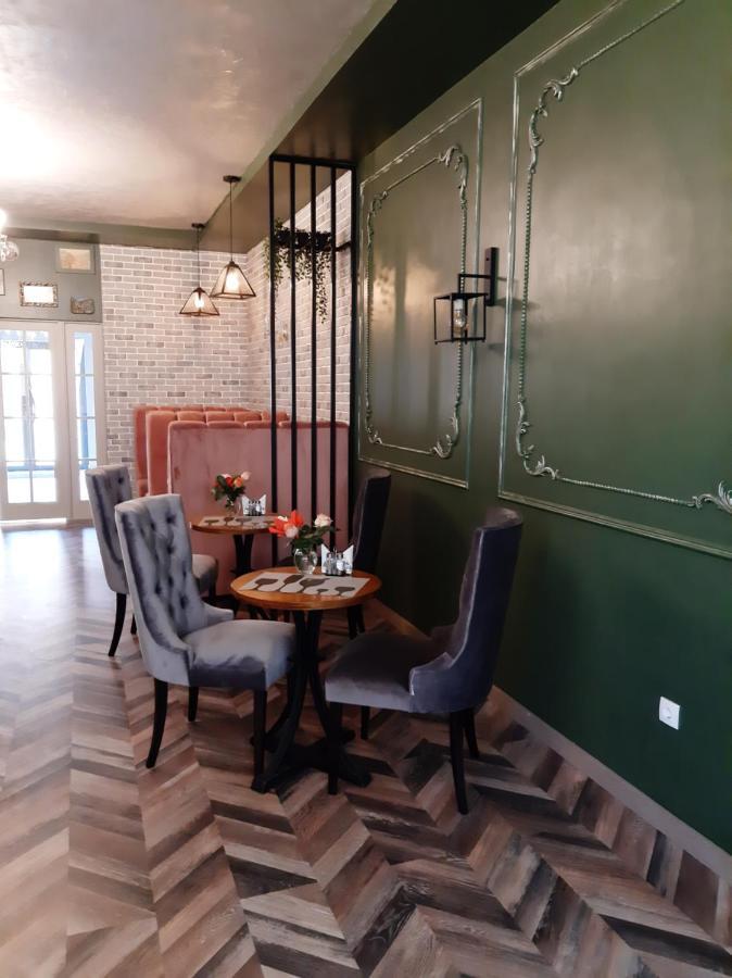 Sb River Hotels Atyraū Dış mekan fotoğraf