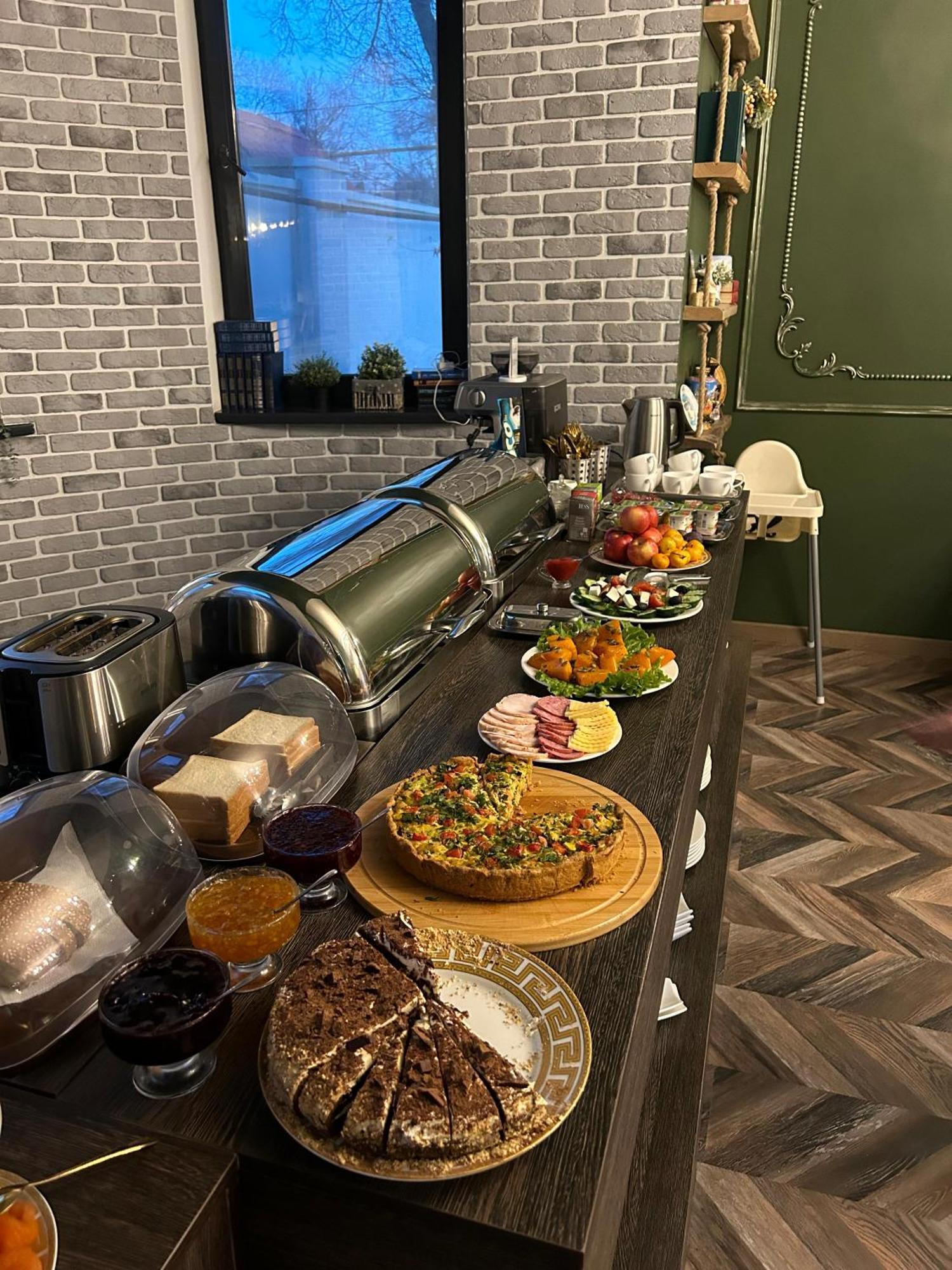 Sb River Hotels Atyraū Dış mekan fotoğraf